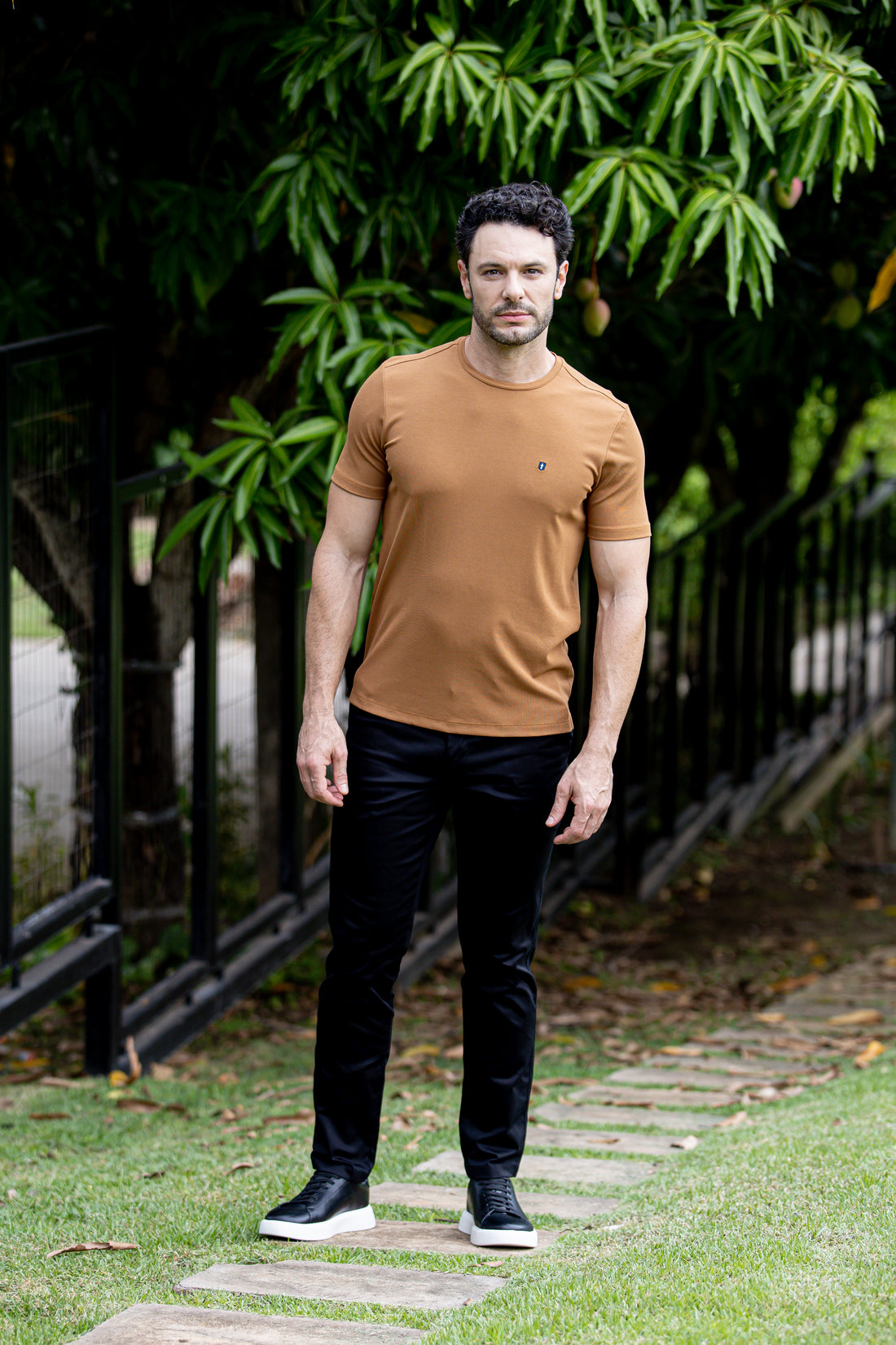 Calça Sarja Preta Slim