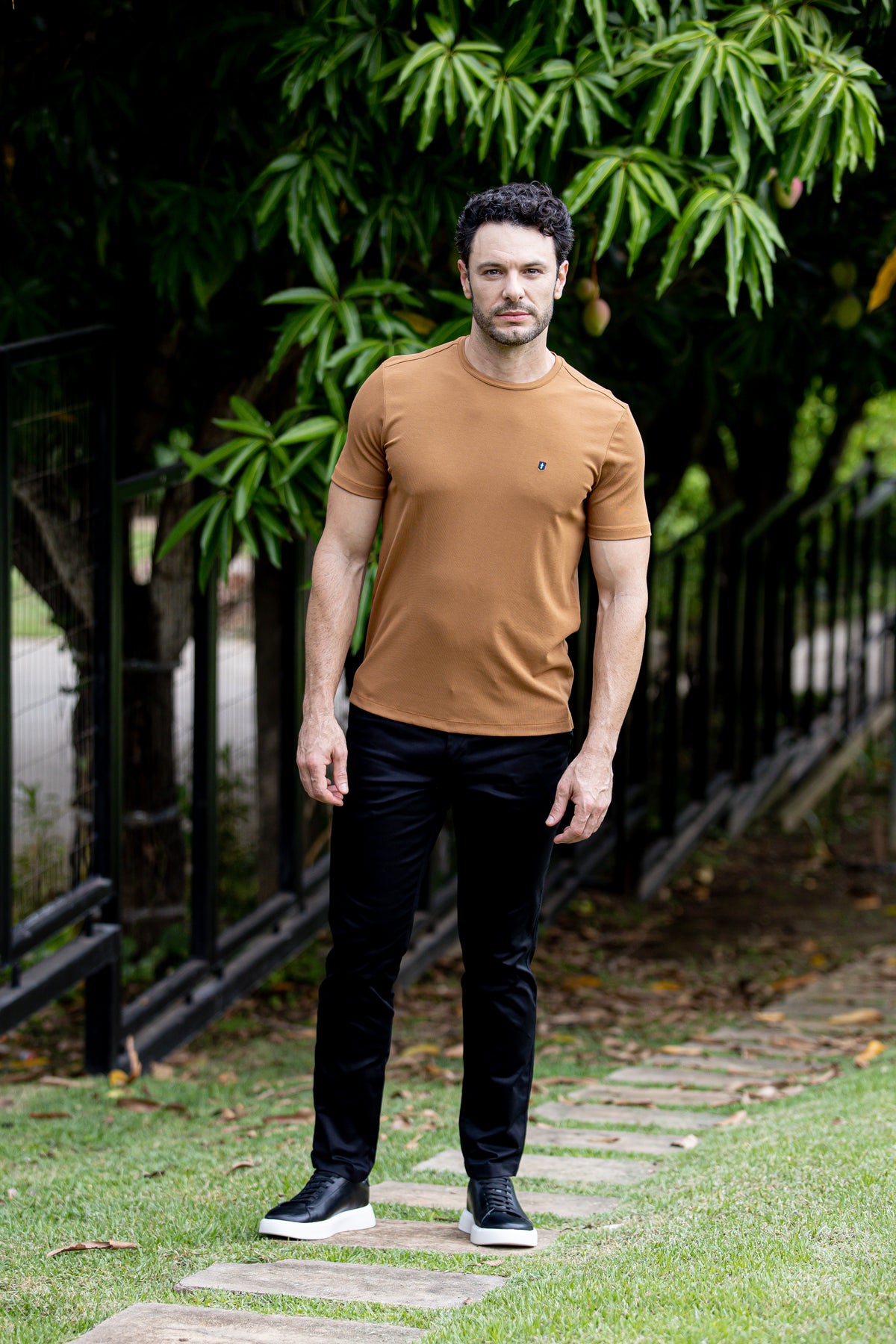 Calça Sarja Preta Slim