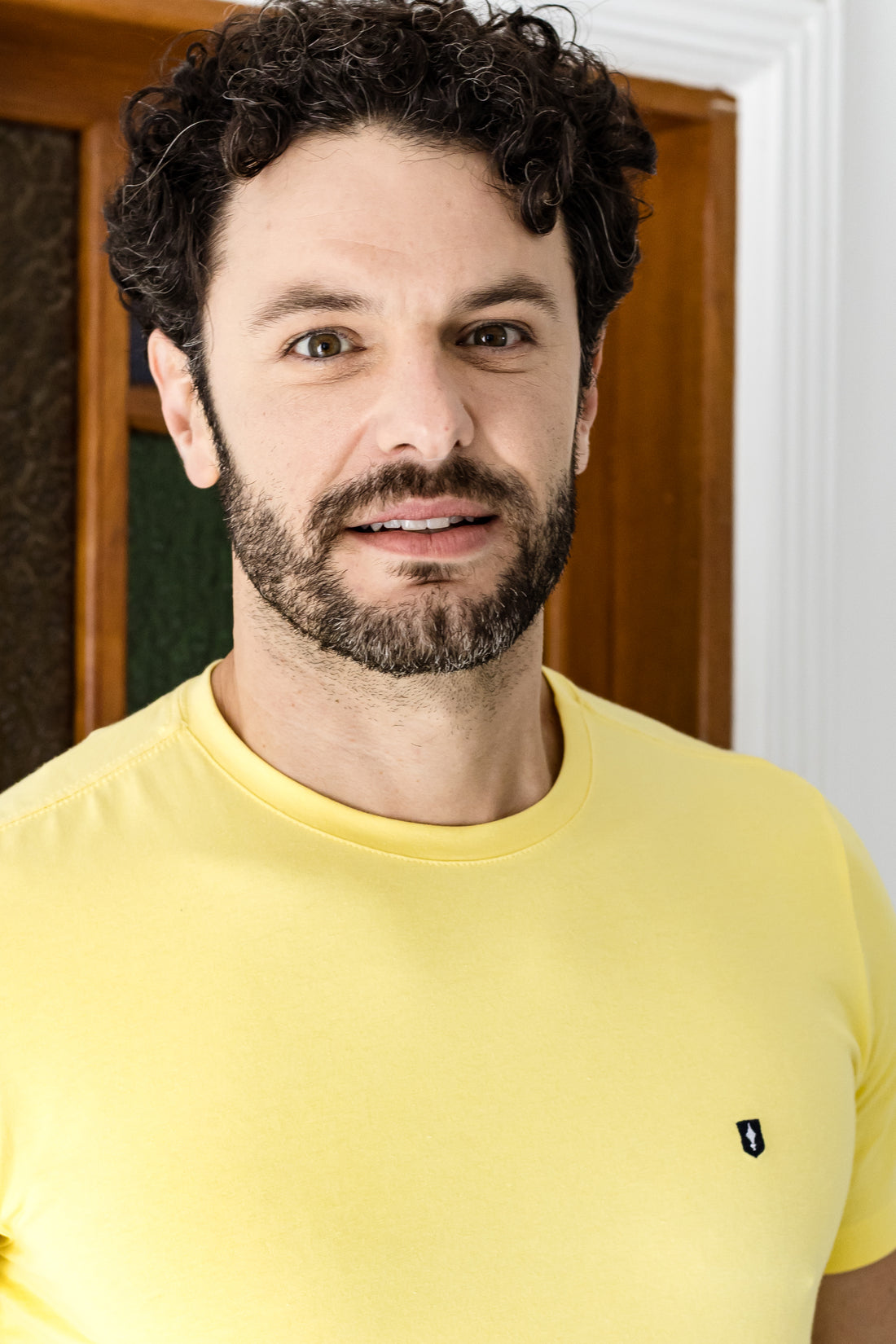 Camiseta Essencial Premium Masculina Cores Vibrantes